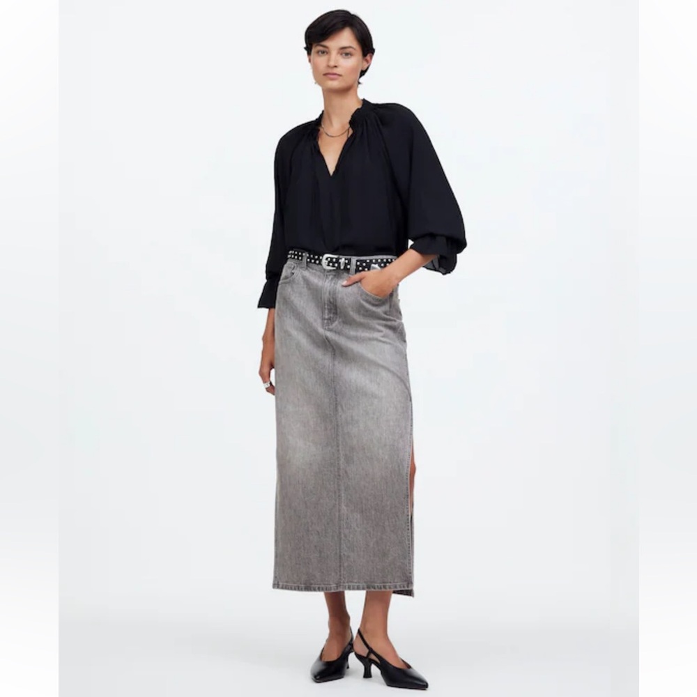 Madewell Denim Side-Slit Midi Skirt in Hallandale Wash size 31